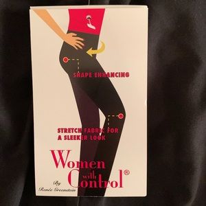 New with tags by Renee Greenstein women Pants/legging medium Tall